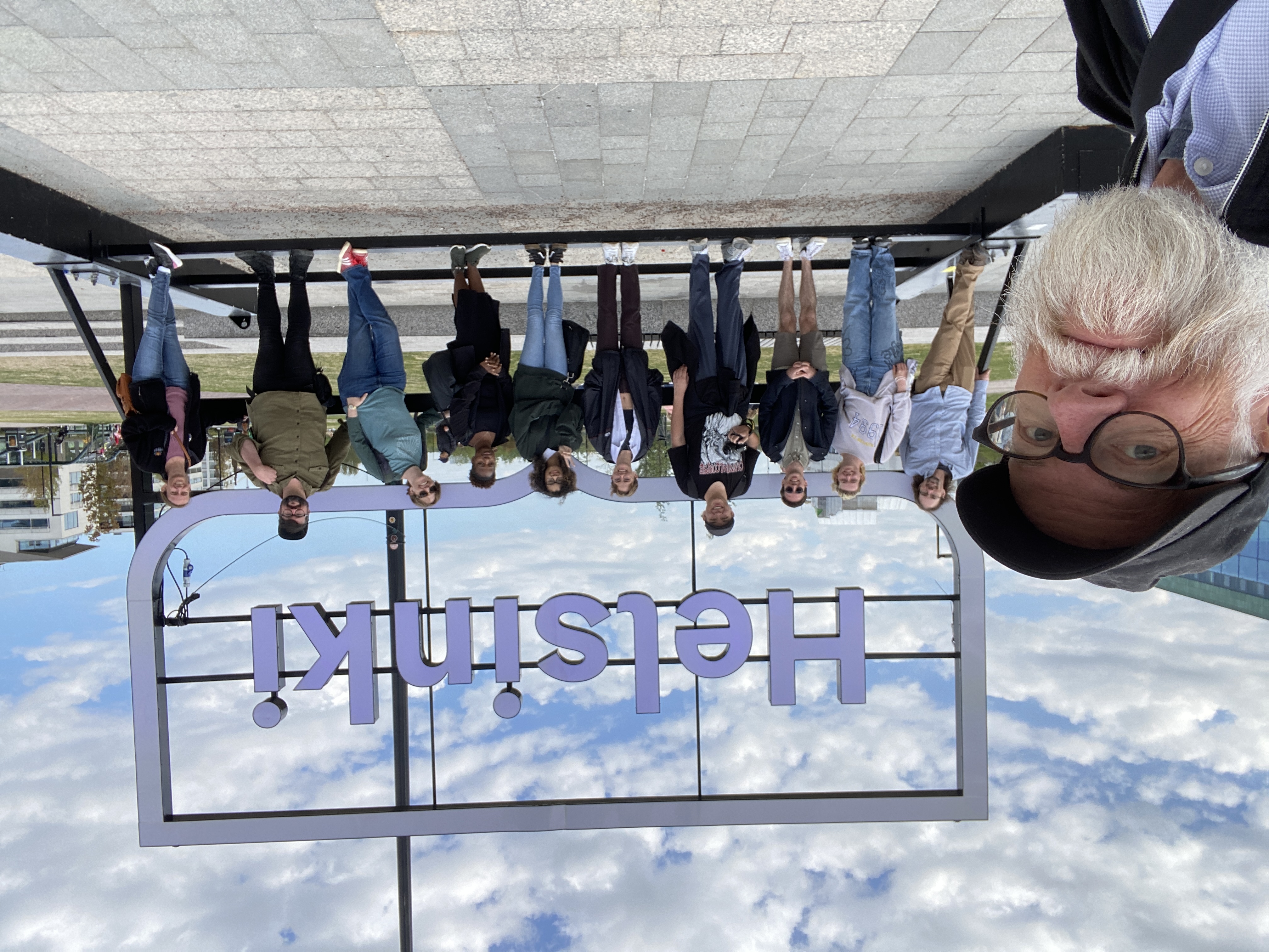 Helling & Students in front of Helsinki Sign